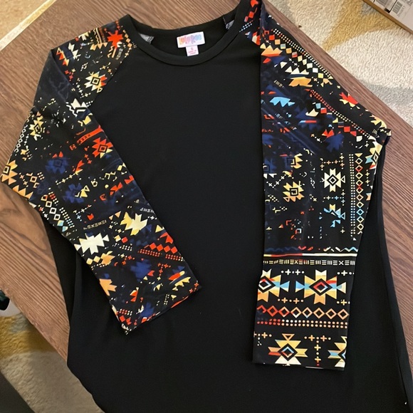 Lularoe Aztec Autumn 3/4 Length Randy Raglan Top - Picture 3 of 6